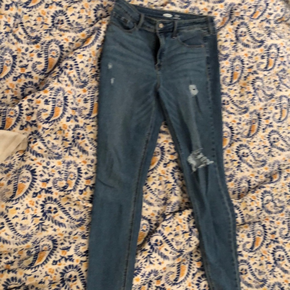 Old Navy Rockstar Super Skinny Jeans